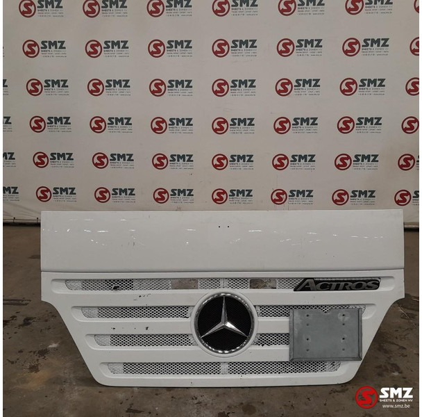 Mercedes-Benz Occ radiatorgrille Mercedes - Grill for Truck: picture 1 Mercedes-Benz Occ radiatorgrille Mercedes - Grill for Truck: picture 1