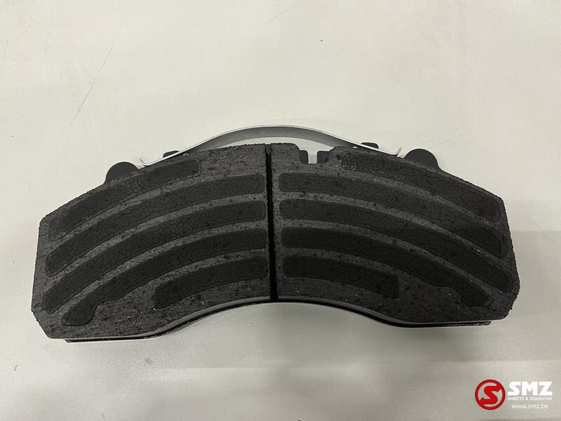 Mercedes-Benz Remblokken mercedes 0044206020 - Brake pads for Truck: picture 3 Mercedes-Benz Remblokken mercedes 0044206020 - Brake pads for Truck: picture 3