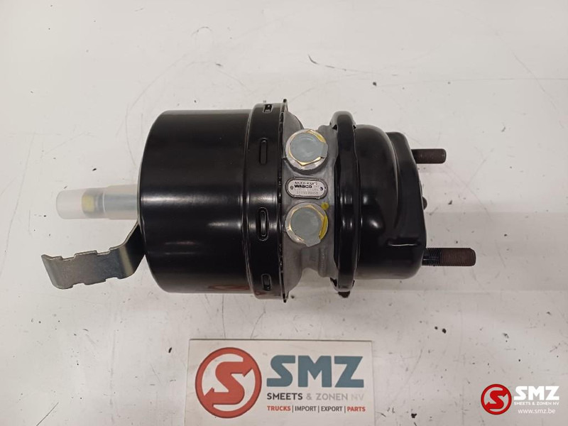 Mercedes-Benz Remcilinder Mercedes - Brake cylinder for Truck: picture 1 Mercedes-Benz Remcilinder Mercedes - Brake cylinder for Truck: picture 1