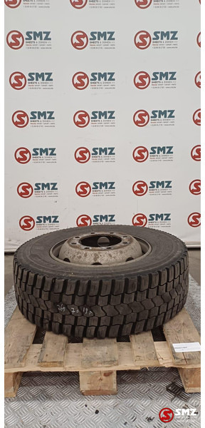 Michelin Occ vrachtwagenband 265/70R19.5 140/138L Michelin - Tire for Truck: picture 1 Michelin Occ vrachtwagenband 265/70R19.5 140/138L Michelin - Tire for Truck: picture 1