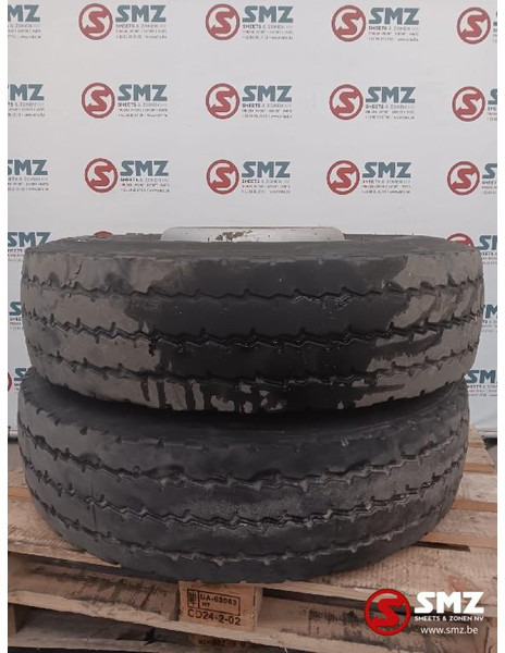 Michelin Occ vrachtwagenband Michelin 12R22.5 - Tire for Truck: picture 1 Michelin Occ vrachtwagenband Michelin 12R22.5 - Tire for Truck: picture 1