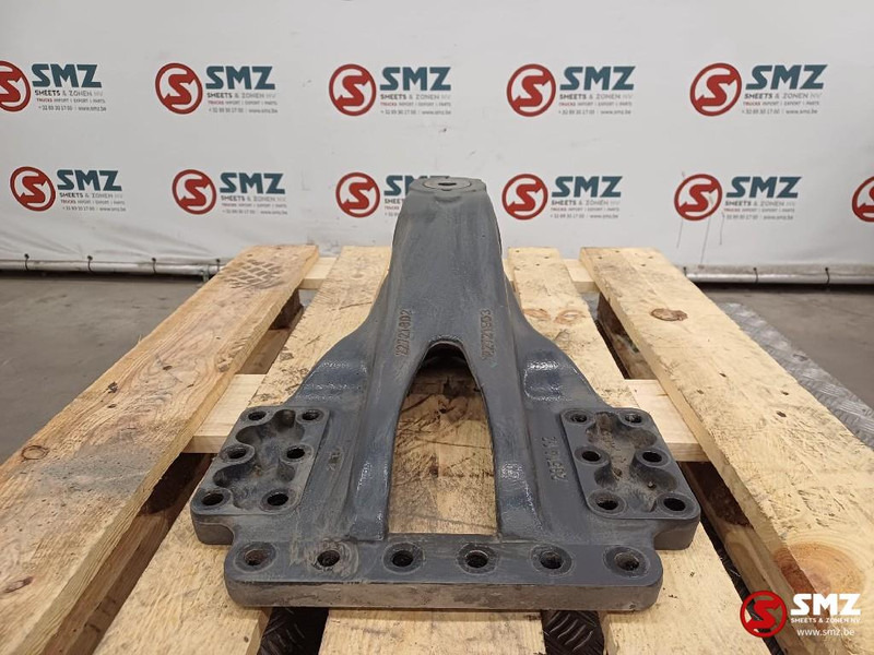 Renault Occ bladveersteun achteras Renault - Frame/ Chassis for Truck: picture 4 Renault Occ bladveersteun achteras Renault - Frame/ Chassis for Truck: picture 4