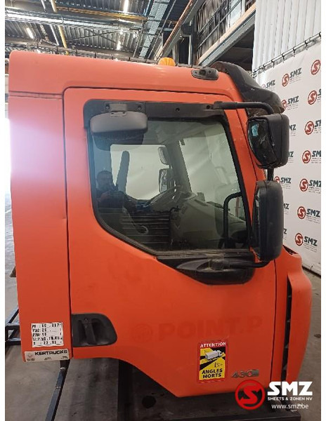 Renault Occ cabine compleet Renault - Cab and interior for Truck: picture 4 Renault Occ cabine compleet Renault - Cab and interior for Truck: picture 4