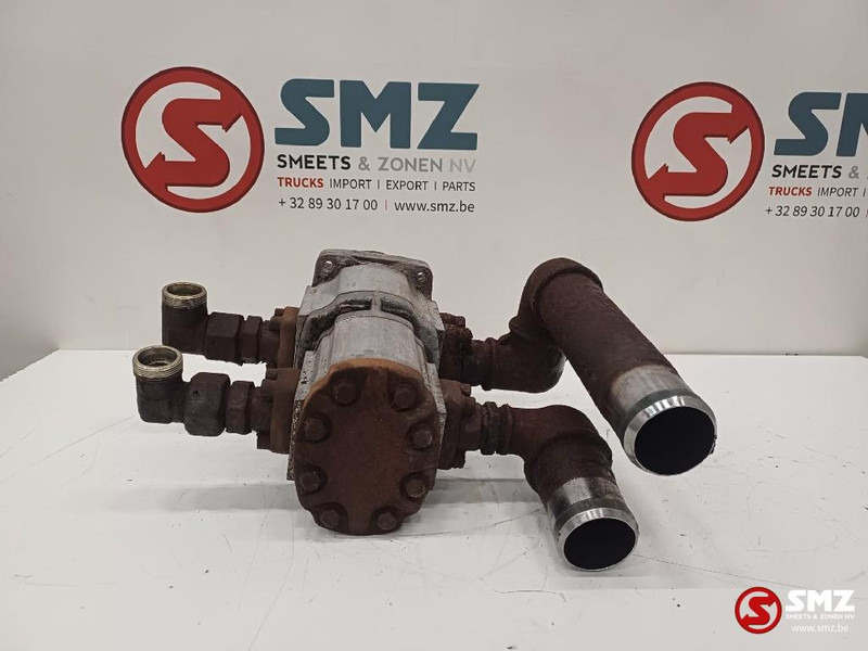 Renault Occ hydraulische pomp Renault - Hydraulic pump for Truck: picture 3 Renault Occ hydraulische pomp Renault - Hydraulic pump for Truck: picture 3