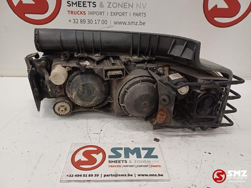 Renault Occ koplamp rechts Renault - Headlight for Truck: picture 2 Renault Occ koplamp rechts Renault - Headlight for Truck: picture 2