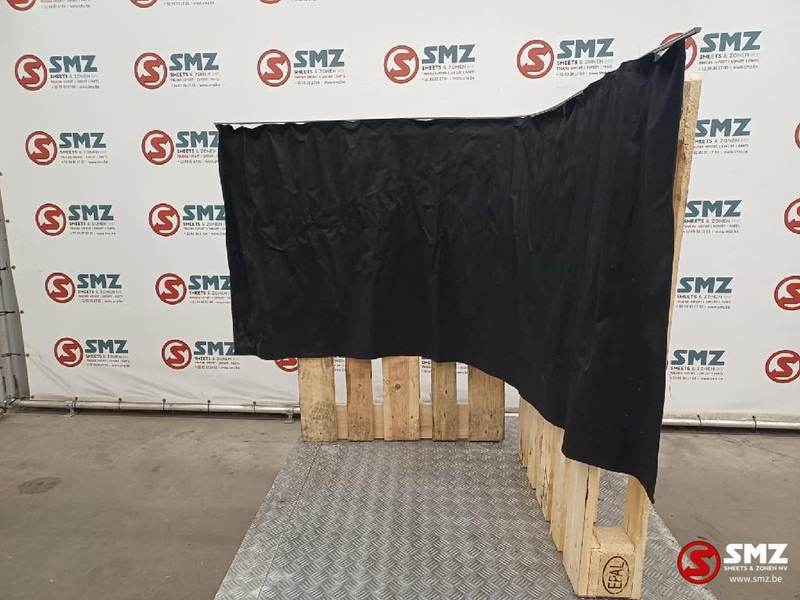 Renault Occ set gordijnen Renault - Cab and interior for Truck: picture 4 Renault Occ set gordijnen Renault - Cab and interior for Truck: picture 4