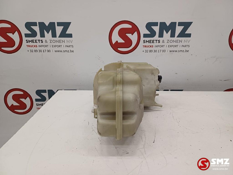 Scania Expansievat SCANIA R-series (01.04-) - Expansion tank for Truck: picture 4 Scania Expansievat SCANIA R-series (01.04-) - Expansion tank for Truck: picture 4