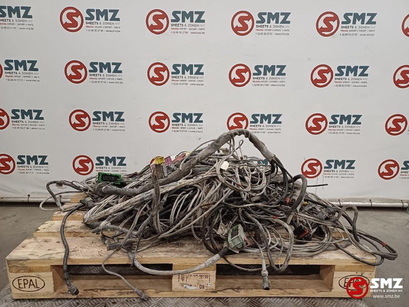 Scania Occ chassis kabelboom Scania - Dashboard for Truck: picture 1 Scania Occ chassis kabelboom Scania - Dashboard for Truck: picture 1