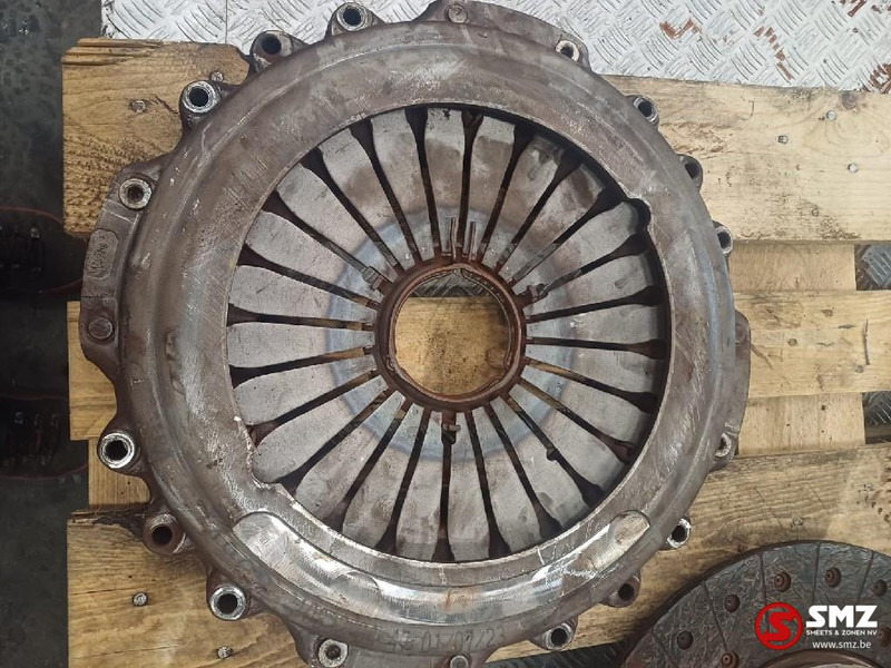 Scania Occ koppelingsset + vliegwiel Scania - Clutch and parts for Truck: picture 2 Scania Occ koppelingsset + vliegwiel Scania - Clutch and parts for Truck: picture 2