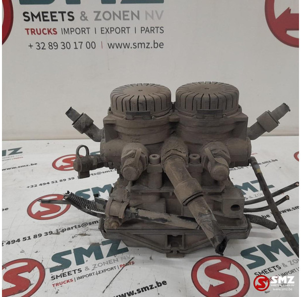 Renault Occ EBS achterasmodulator Renault - Spare parts for Truck: picture 2 Renault Occ EBS achterasmodulator Renault - Spare parts for Truck: picture 2