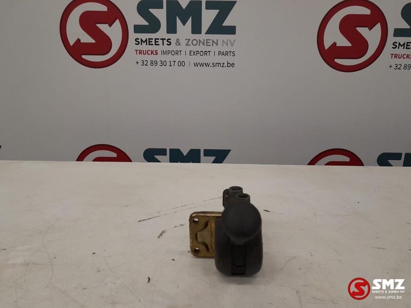 Wabco Occ handremklep Wabco 9617221510 - Spare parts for Truck: picture 4 Wabco Occ handremklep Wabco 9617221510 - Spare parts for Truck: picture 4