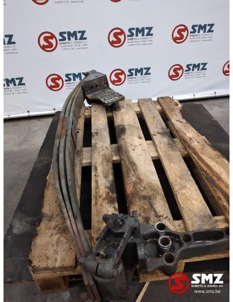 Volvo Occ bladveer vooraan Volvo FM 257868 - Cab suspension for Truck: picture 1 Volvo Occ bladveer vooraan Volvo FM 257868 - Cab suspension for Truck: picture 1