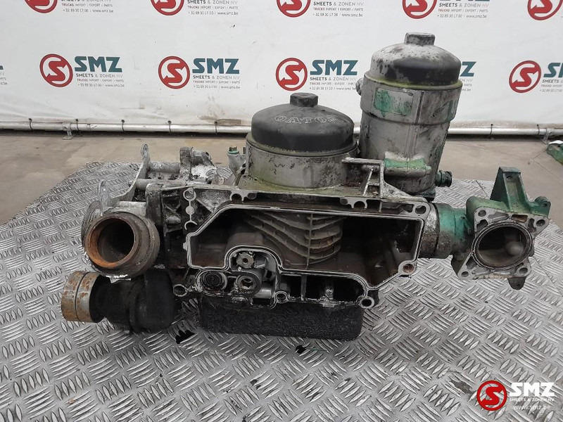 Volvo Occ oliefilterhuis met waterpomp D7E Volvo - Oil filter for Truck: picture 2 Volvo Occ oliefilterhuis met waterpomp D7E Volvo - Oil filter for Truck: picture 2