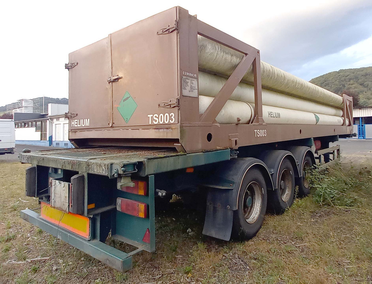 FRUEHAUF Gas, compressed helium, hydrogen, Wasserstoff, 196 bar - Tanker semi-trailer: picture 3 FRUEHAUF Gas, compressed helium, hydrogen, Wasserstoff, 196 bar - Tanker semi-trailer: picture 3
