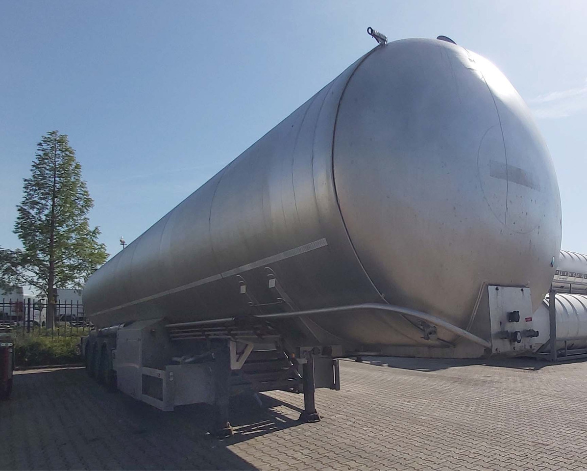 INDOX Gas tank semi-trailer cryogenic used for LNG, Methan, Methane, ethylene, nitrogen. - Tanker semi-trailer: picture 2 INDOX Gas tank semi-trailer cryogenic used for LNG, Methan, Methane, ethylene, nitrogen. - Tanker semi-trailer: picture 2