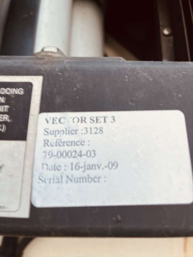 Diversen Vector 1800 Compleet en onderdelen Compressor ect - Refrigerated semi-trailer: picture 4 Diversen Vector 1800 Compleet en onderdelen Compressor ect - Refrigerated semi-trailer: picture 4