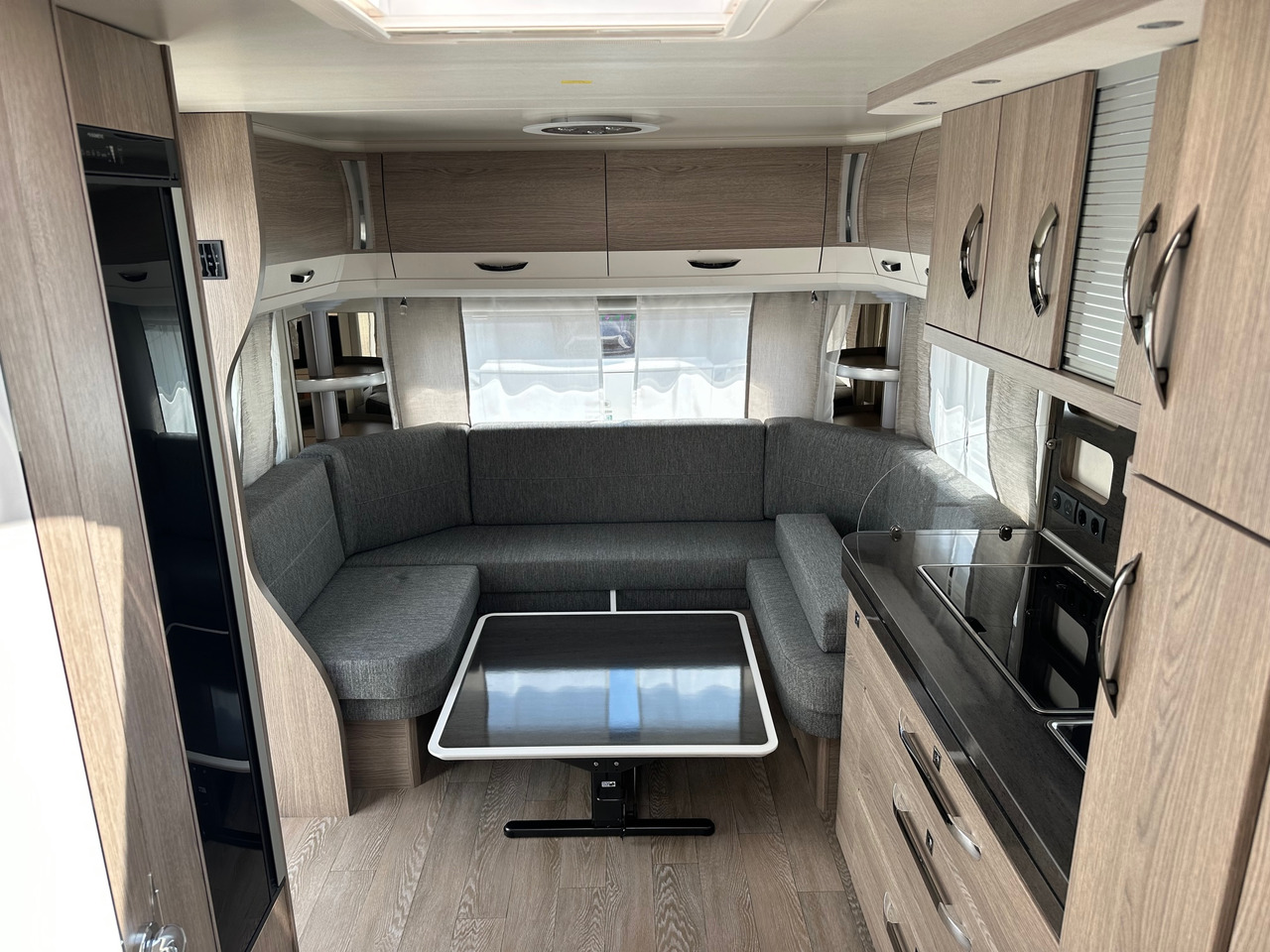 Hobby 560 UL Prestige 2023 - Caravan: picture 5 Hobby 560 UL Prestige 2023 - Caravan: picture 5