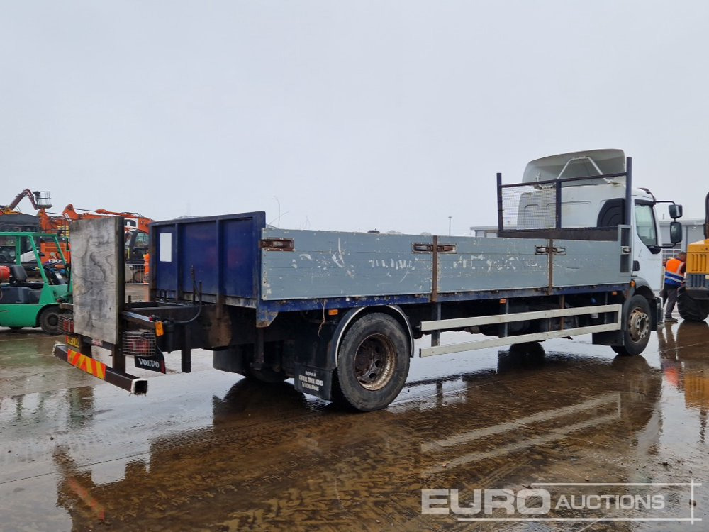 2007 Volvo FL240 - Dropside/ Flatbed truck: picture 5 2007 Volvo FL240 - Dropside/ Flatbed truck: picture 5