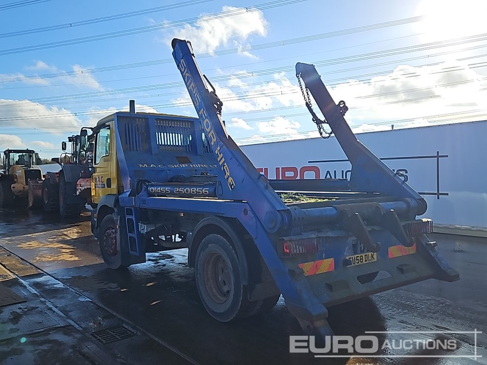 2008 MAN TGM18.240 - Skip loader truck: picture 3 2008 MAN TGM18.240 - Skip loader truck: picture 3