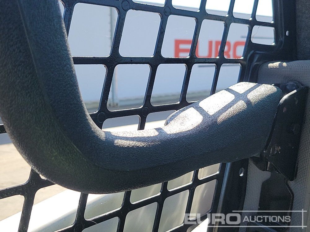 Skid steer loader 2009 Bobcat S100: picture 30