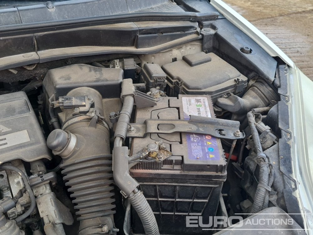 SUV 2010 Honda CR-V: picture 16