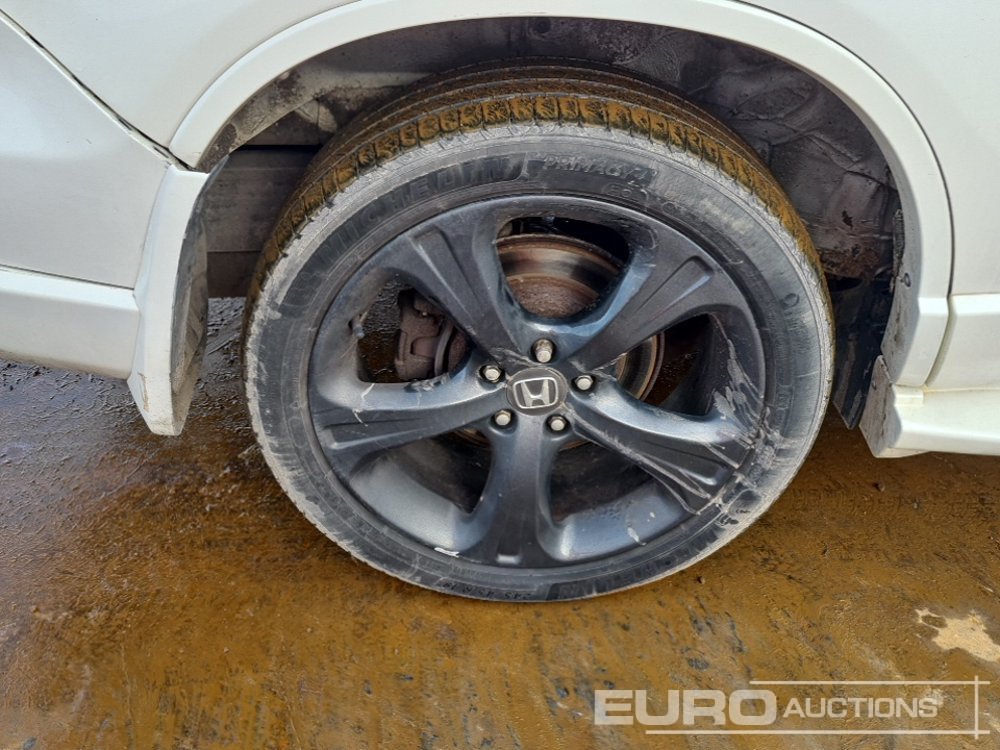 SUV 2010 Honda CR-V: picture 11