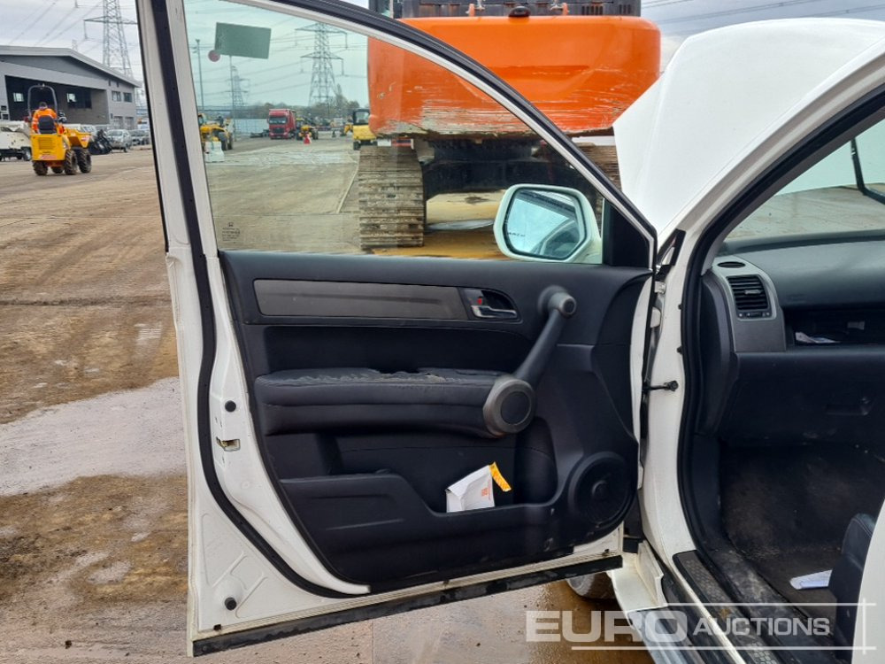 SUV 2010 Honda CR-V: picture 18