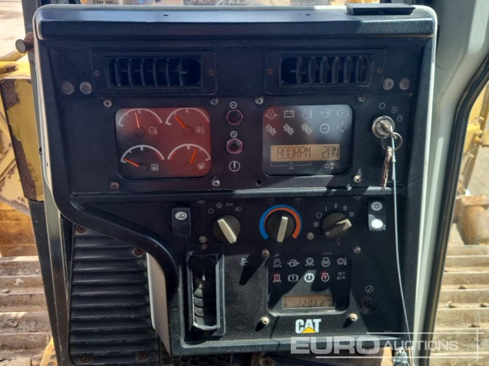 Bulldozer 2011 CAT D6T: picture 36