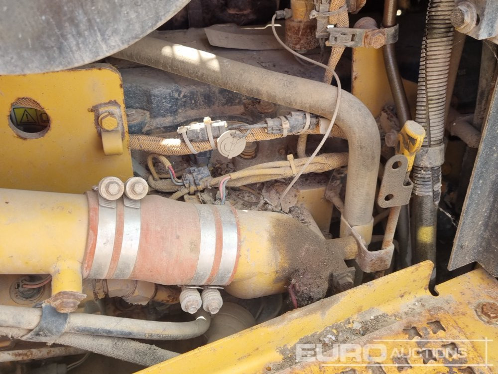 Bulldozer 2011 CAT D6T: picture 27