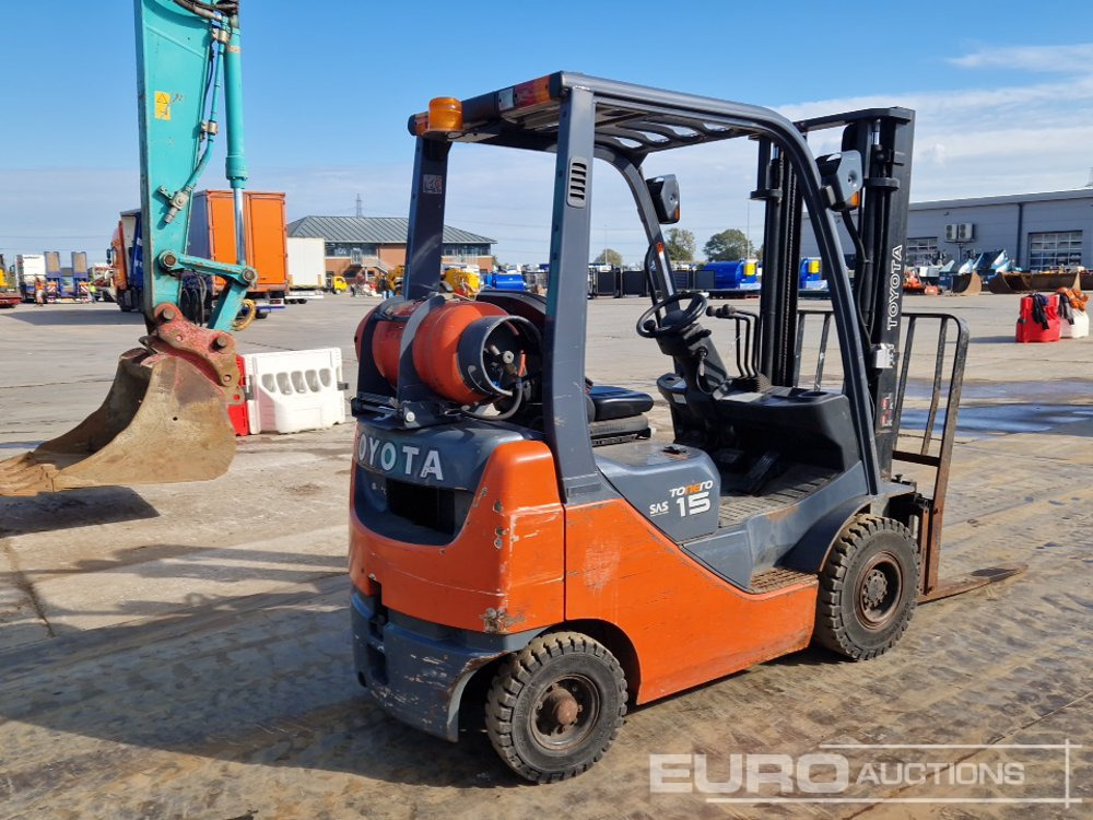2011 Toyota 02-8FGF15 - Forklift: picture 5 2011 Toyota 02-8FGF15 - Forklift: picture 5