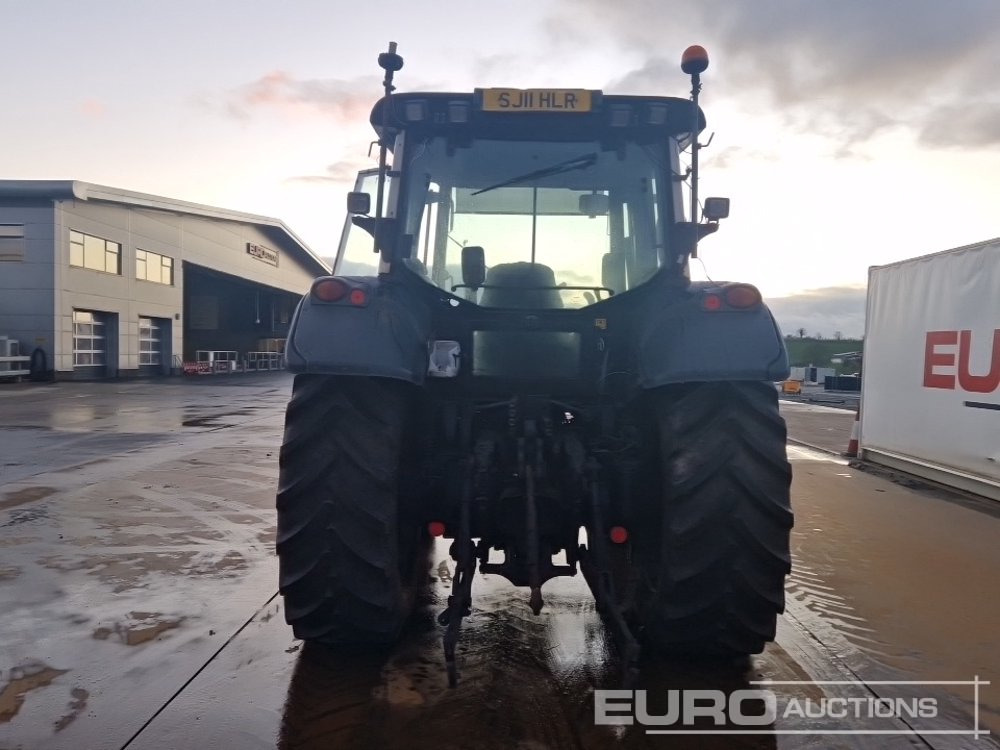 2011 Valtra N121 - Farm tractor: picture 4 2011 Valtra N121 - Farm tractor: picture 4