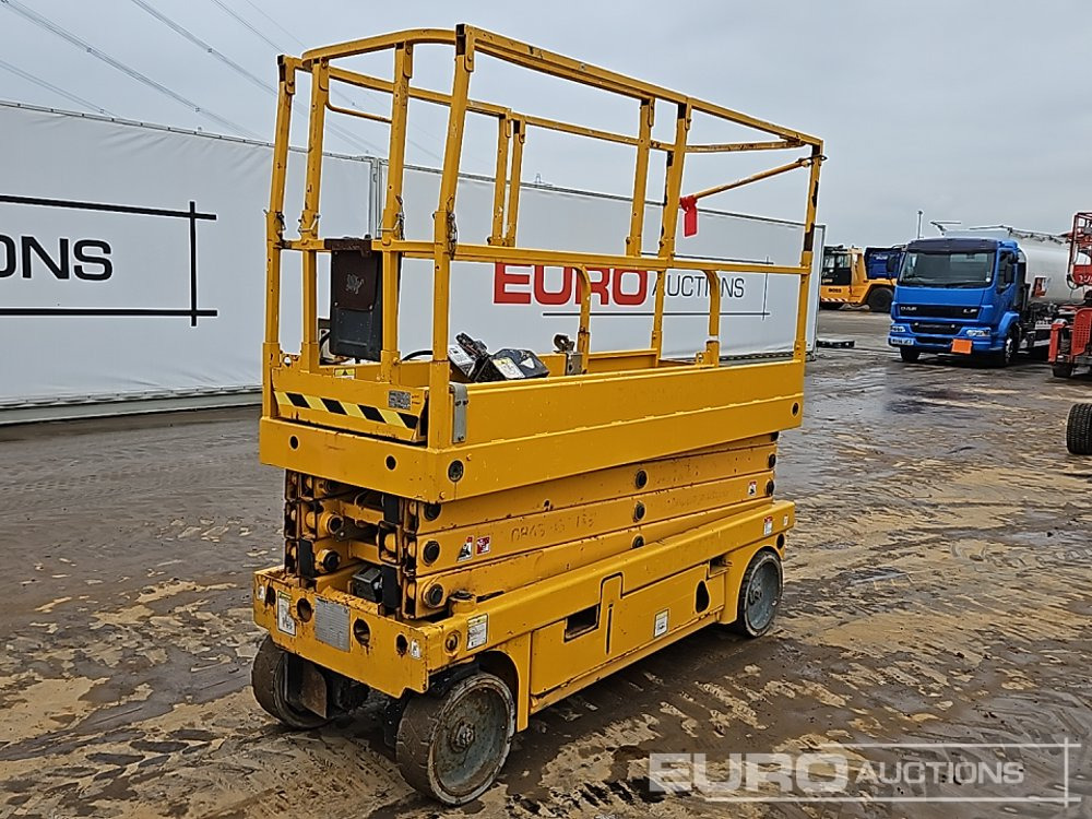 2012 Haulotte Compact 10N - Aerial platform: picture 1 2012 Haulotte Compact 10N - Aerial platform: picture 1