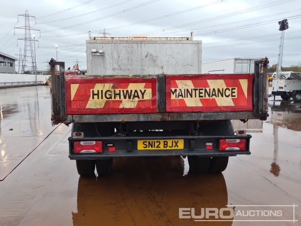 2012 Iveco Daily 70C15 - Tipper van: picture 4 2012 Iveco Daily 70C15 - Tipper van: picture 4