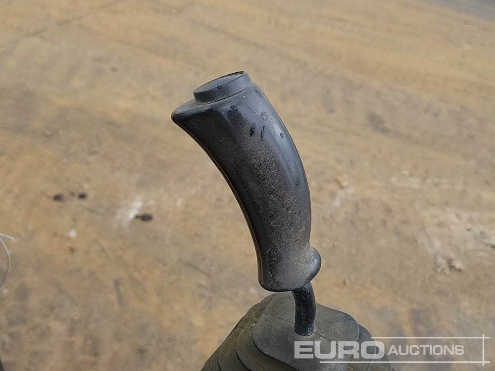 Roller 2012 JCB VMT160: picture 30