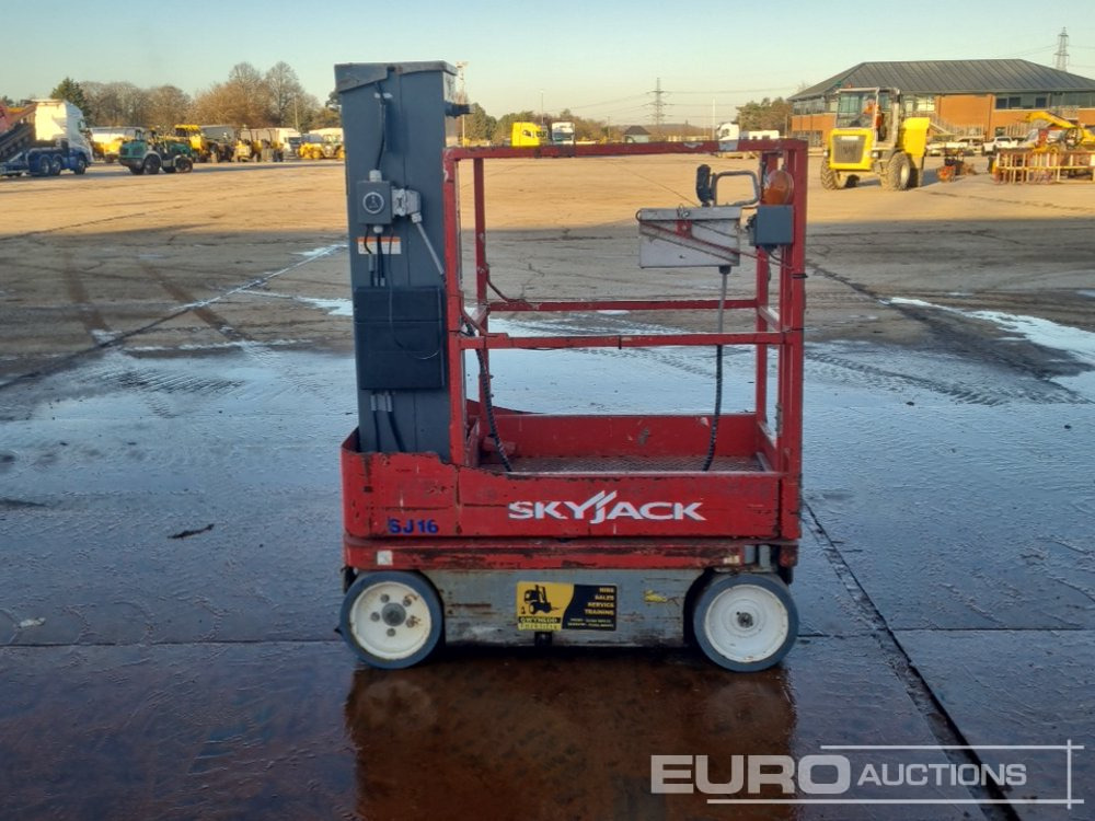 Aerial platform 2012 SkyJack SJ 16: picture 6