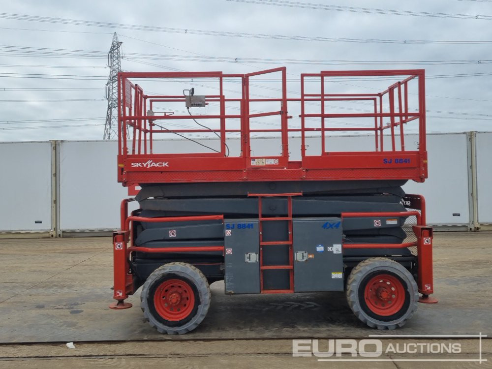 2012 SkyJack SJ8841 - Aerial platform: picture 2 2012 SkyJack SJ8841 - Aerial platform: picture 2