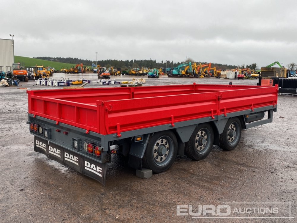 2013 Dooley 10 Ton Tri-Axle Drop Side Drag Trailer - Dropside/ Flatbed trailer: picture 3 2013 Dooley 10 Ton Tri-Axle Drop Side Drag Trailer - Dropside/ Flatbed trailer: picture 3