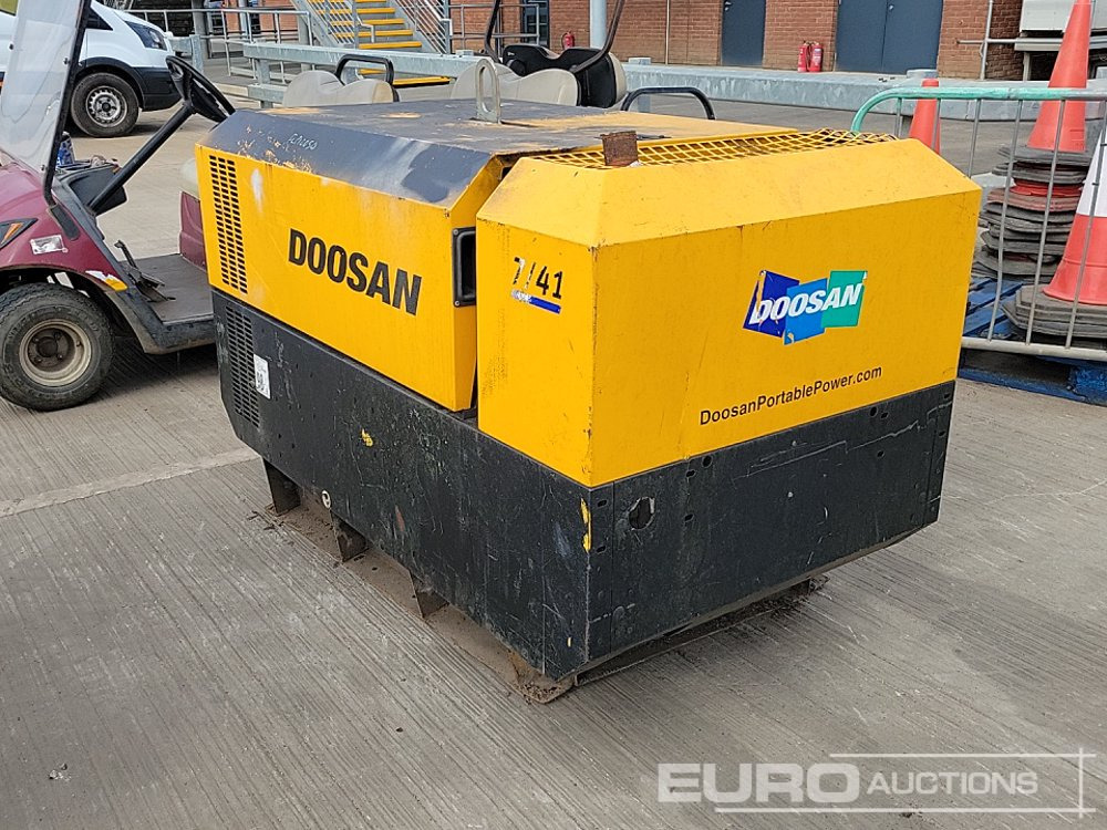 2013 Doosan 741 140CFM - Air compressor: picture 3 2013 Doosan 741 140CFM - Air compressor: picture 3