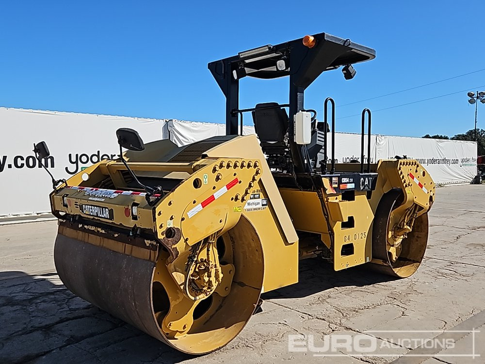 2014 CAT CB54XW - Roller: picture 4 2014 CAT CB54XW - Roller: picture 4