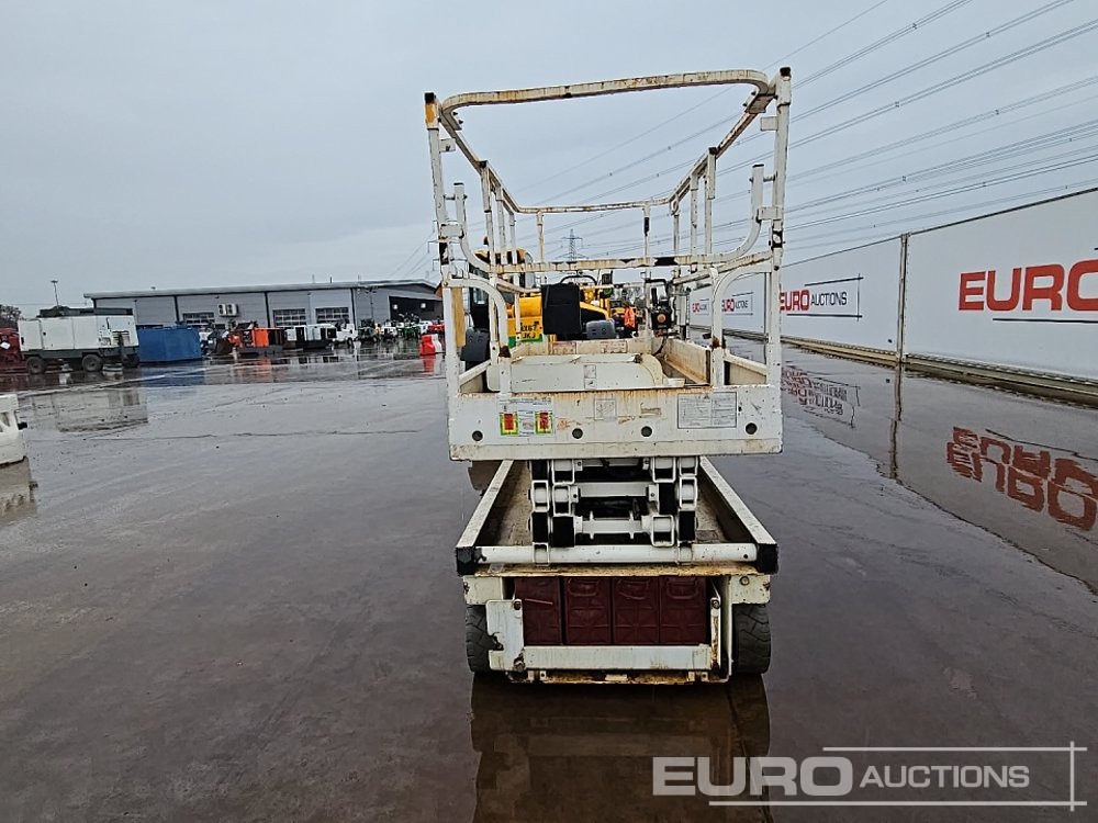 2014 Haulotte Compact 10 - Aerial platform: picture 4 2014 Haulotte Compact 10 - Aerial platform: picture 4