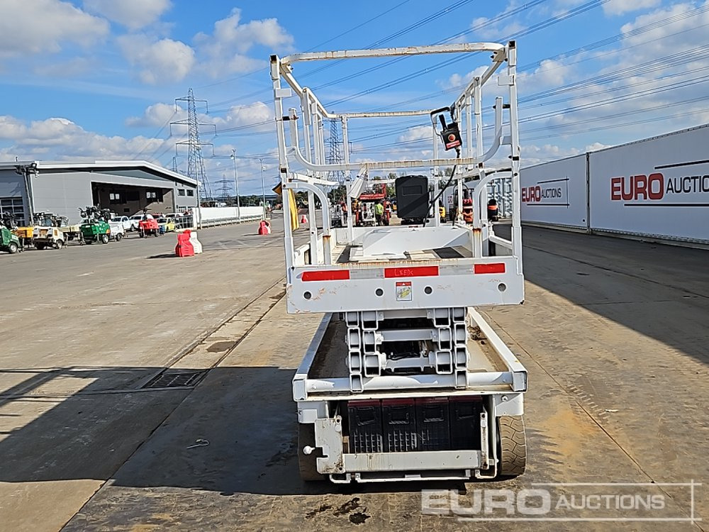 2014 Haulotte Compact 10N - Aerial platform: picture 4 2014 Haulotte Compact 10N - Aerial platform: picture 4