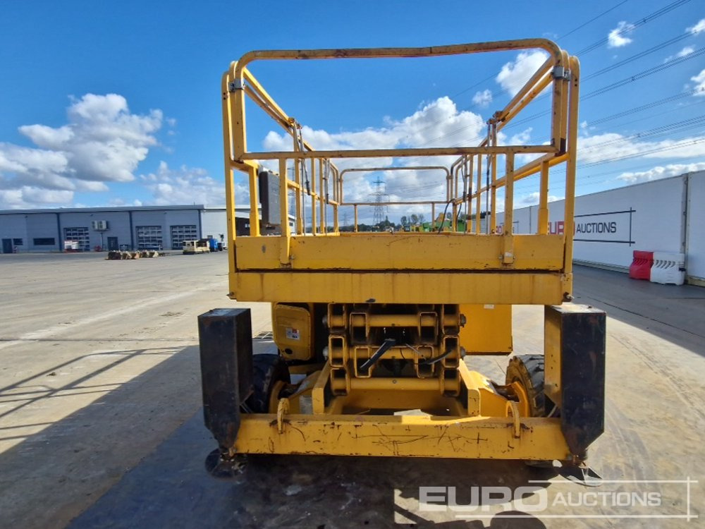 2014 Haulotte H12SDX - Aerial platform: picture 4 2014 Haulotte H12SDX - Aerial platform: picture 4