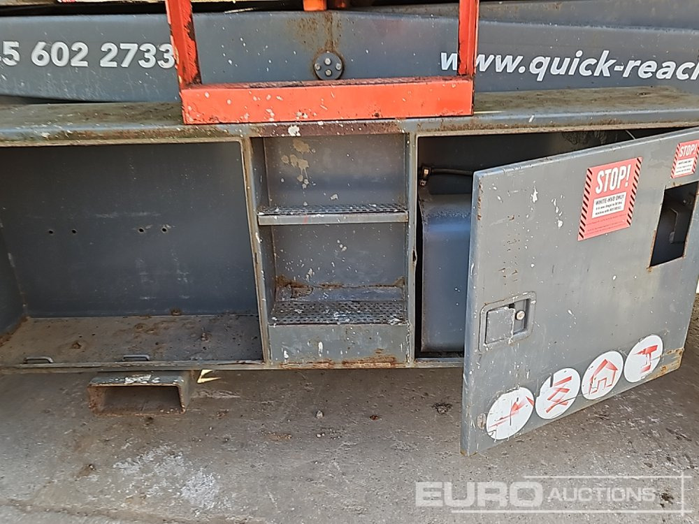 Aerial platform 2014 SkyJack SJ9250: picture 21