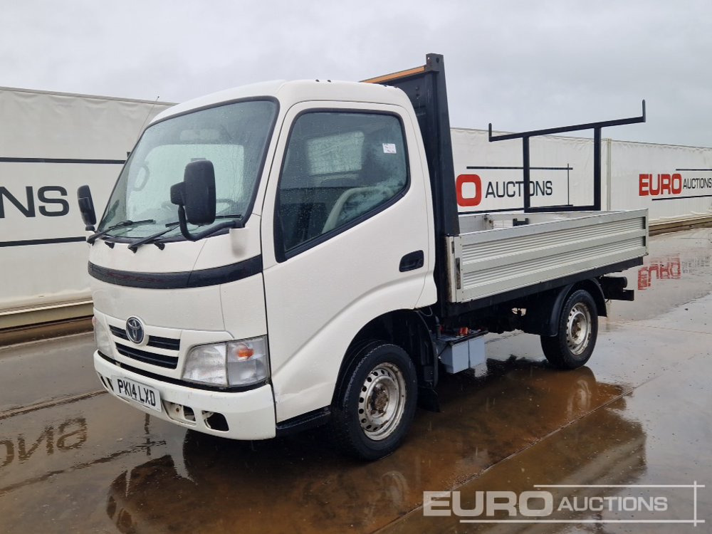2014 Toyota Dyna - Open body delivery van: picture 1 2014 Toyota Dyna - Open body delivery van: picture 1