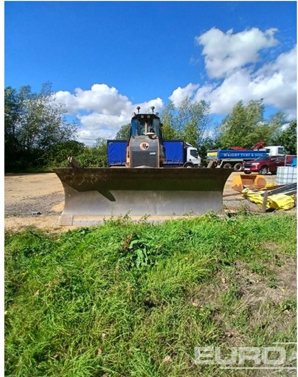 2015 Case 2050M - Bulldozer: picture 4 2015 Case 2050M - Bulldozer: picture 4