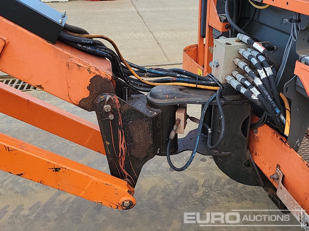 Aerial platform 2015 JLG 600AJ: picture 18