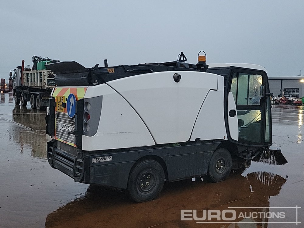 2015 Johnston CX210 - Road sweeper: picture 5 2015 Johnston CX210 - Road sweeper: picture 5