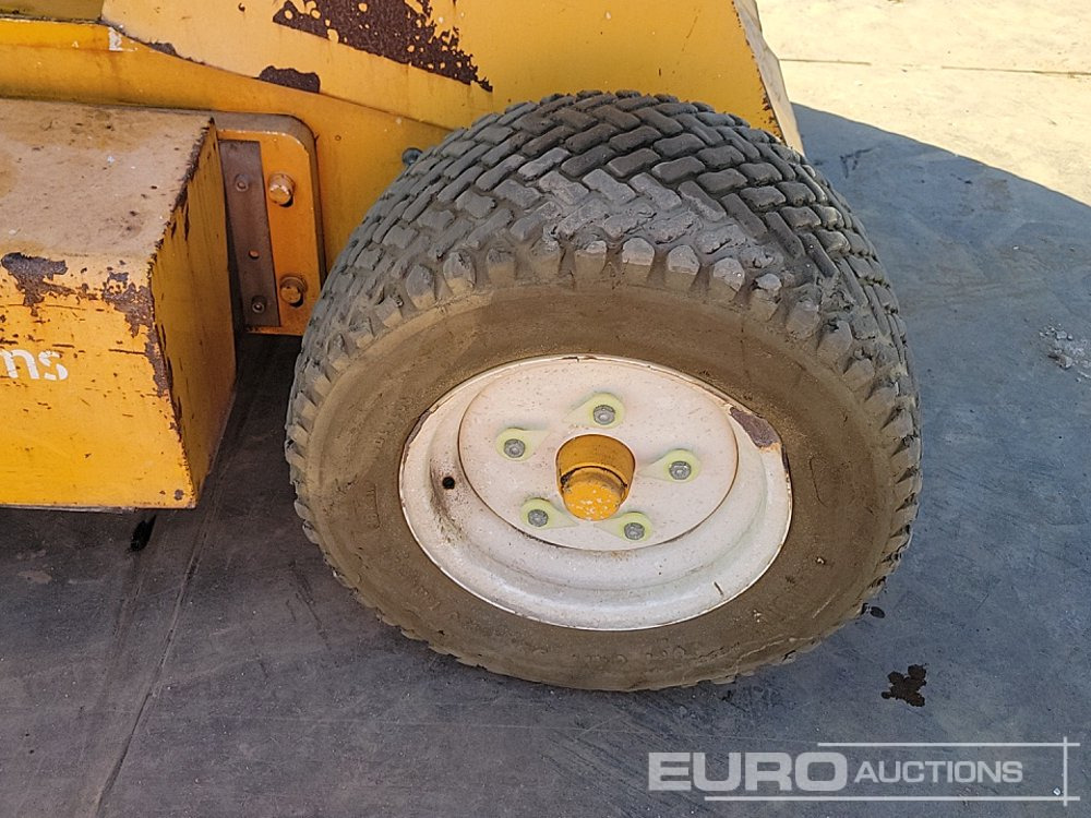 Aerial platform 2015 Niftylift HR12NDE: picture 10 Aerial platform 2015 Niftylift HR12NDE: picture 10