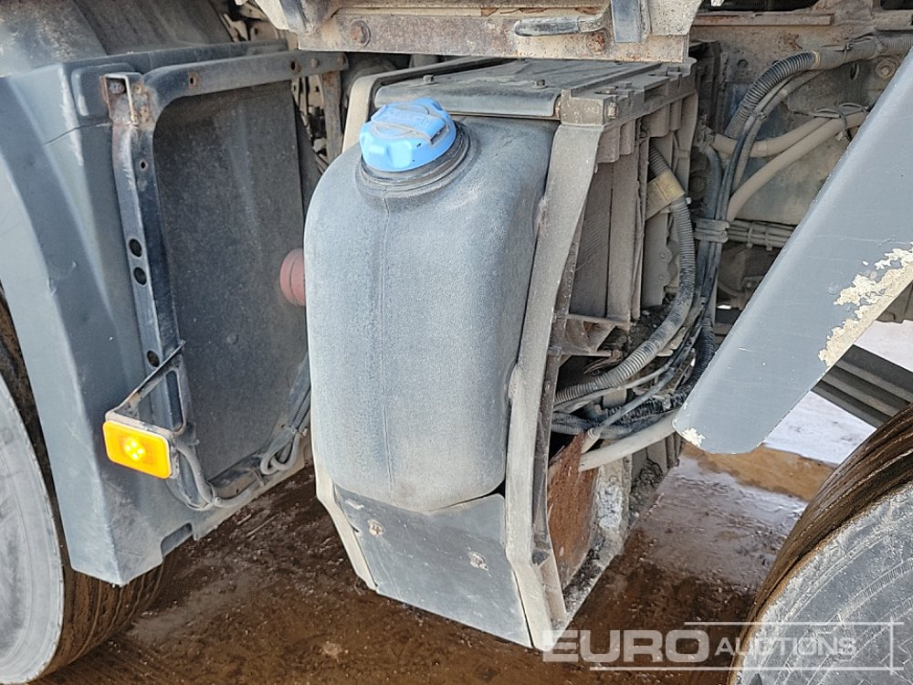 Tipper 2015 Volvo FMX410: picture 23