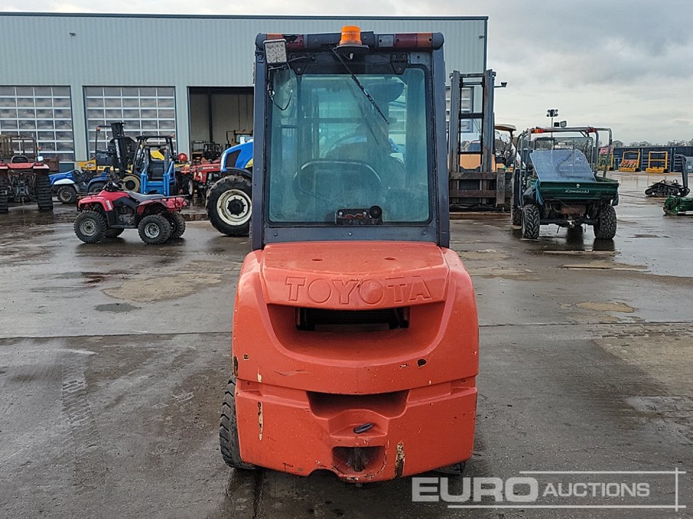 2016 Toyota 8FDJF35 - Forklift: picture 4 2016 Toyota 8FDJF35 - Forklift: picture 4